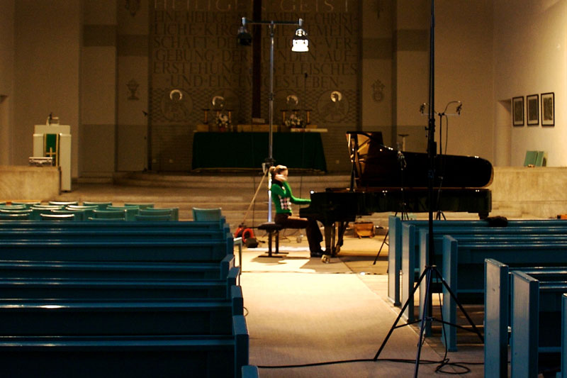 CD Production Olga Scheps / Sony 2009 at Christuskirche Berlin. Olga playing