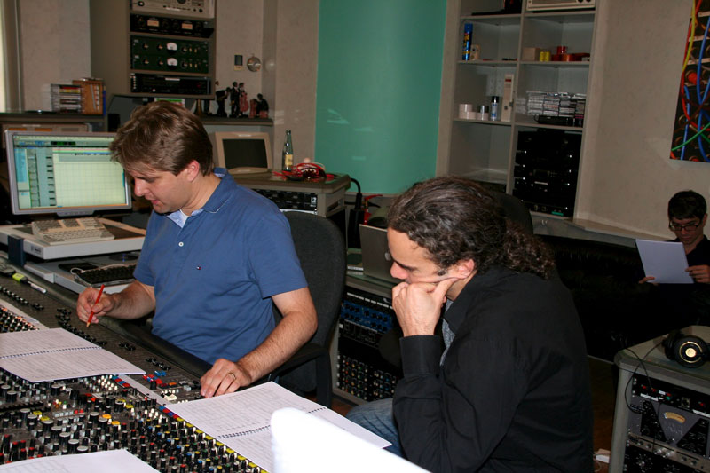 Music recordings for „La Nuit Nomade“ 2011 at Vox Studio Bendestorf. With arranger Roman Vinuesa