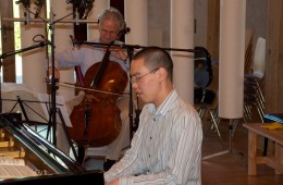 CD Production Niklas Schmidt / FCI 2012 at Fattoria Musica Osnabrück. Niklas Schmidt and Pianist John Chen in the recording room